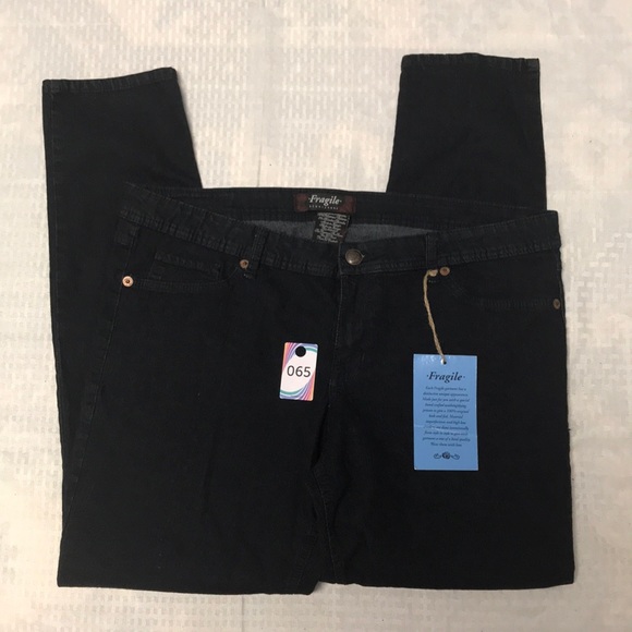 fragile Denim - Fragile Jeans size 22